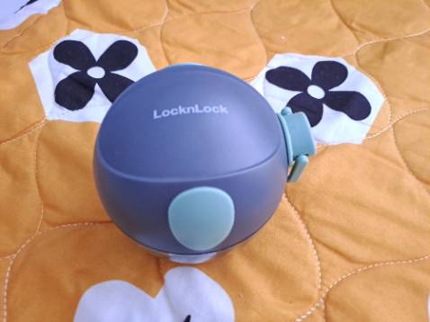 Sản phẩn đúng như giới thiệu. Nhà bán rất uy tín, nhà mình đã mua nhiều sản phẩm đến từ nhà bán này như máy làm sữa chua. Sẽ tiếp tục ủng hộ những sản phẩm khác nữa.