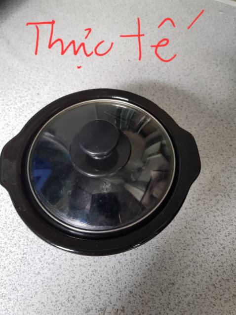 Mọi người cẩn thận khi mua hàng của Shop Bếp Xinh, Treo đầu dê bán thịt *** giao hàng không đúng chủng loại kém chất lượng.