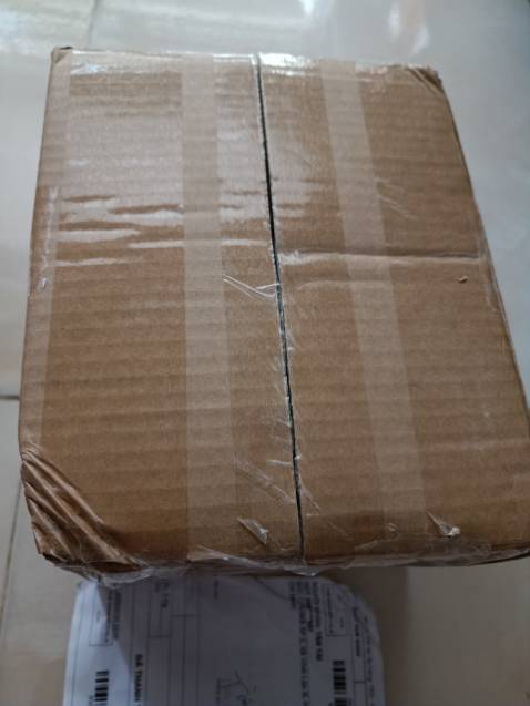 Rất hài lòng ! 
Giao hàng nhanh, đóng gói cẩn thận ,sản phẩm y như hình. Về chất lượng sản phẩm thì cũng mới sử dụng nhưng cảm thấy rất mượt, nhạy, bấm kêu êm, dây dài. Nói chung là rất OK so với giá CH , Shop nhớ xuất HĐ cho mình nhé