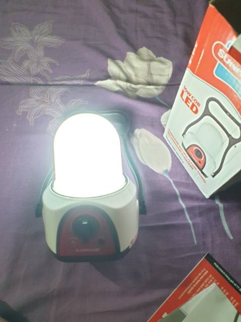 Đèn rất sáng, rất chắc. Hàng được đóng gói đảm vảo và kỹ càng. Hàng mới hộp còn bọc kít nhựa luôn. Thời gian giao hàng rất nhanh. Shop tư vấn nhiệt tình. Sẽ còn mua hàng ở shop. Đèn rất sáng, rất chắc. Hàng được đóng gói đảm vảo và kỹ càng. Hàng mới hộp còn bọc kít nhựa luôn. Thời gian giao hàng rất nhanh. Shop tư vấn nhiệt tình. Sẽ còn mua hàng ở shop.