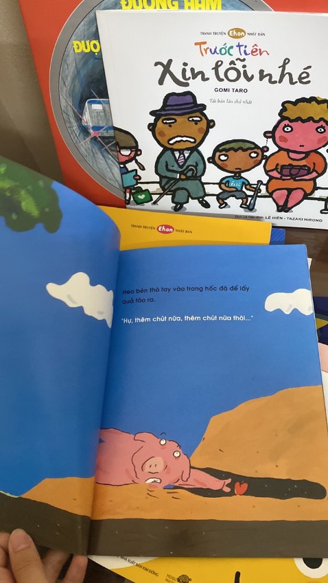 thích màu sắc của quyển này, đúng là sách nhật nên chuyện nhẹ nhàng nhưng rất đúng gu các con