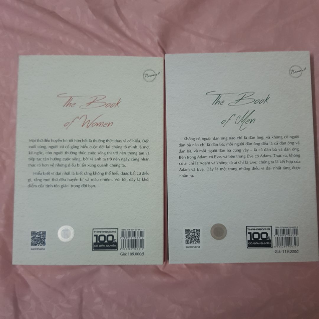 Đây là 2 quyển sách mà mình giới thiệu rất nhìu, từ những người thầy đã đi trước. Xuyên suốt quyển sách được viết dựa trên những câu hỏi - đáp. Giống nhưng 1 quyển sách rất hay mình từng đọc trước đó "The Power of Now - Sức Mạnh của Hiện Tại - Eckhart Tolle"