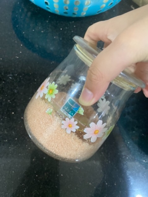 Muối được, tốt cho sức khoẻ. Mình và cả nhà bị cảm thì cho nước+muối vào súc vài lần thì giảm hẳn