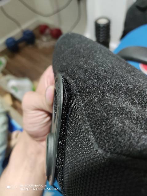 Xài cảm giác cứng hơn dạng truyền thông chút nhưng có vẻ hiệu quả hơn 
Đẹp đóng gói kĩ càng có điều hàng hơi hở keo nhẹ