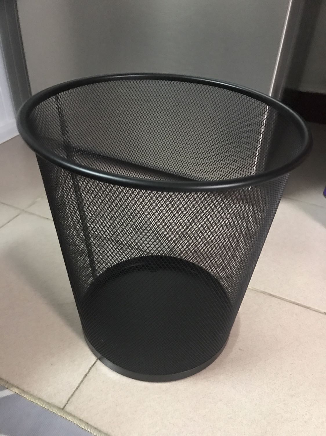 Tiki giao hàng tuyệt vời, thùng rác đẹp chắc chắn lắm nha mọi người