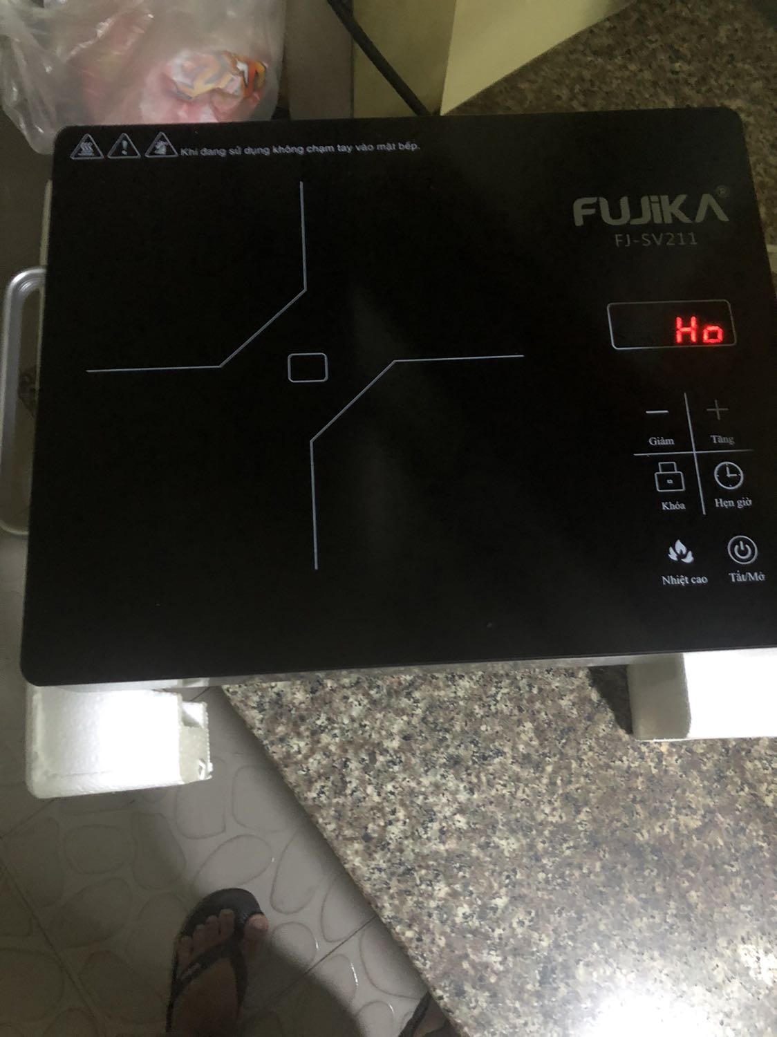 Bếp nóng nhanh chạy êm,mong sử dụng được lâu dài .Tiếc là bị móp chút khi vận chuyển. Bếp nóng nhanh chạy êm,mong sử dụng được lâu dài .Tiếc là bị móp chút khi vận chuyển.