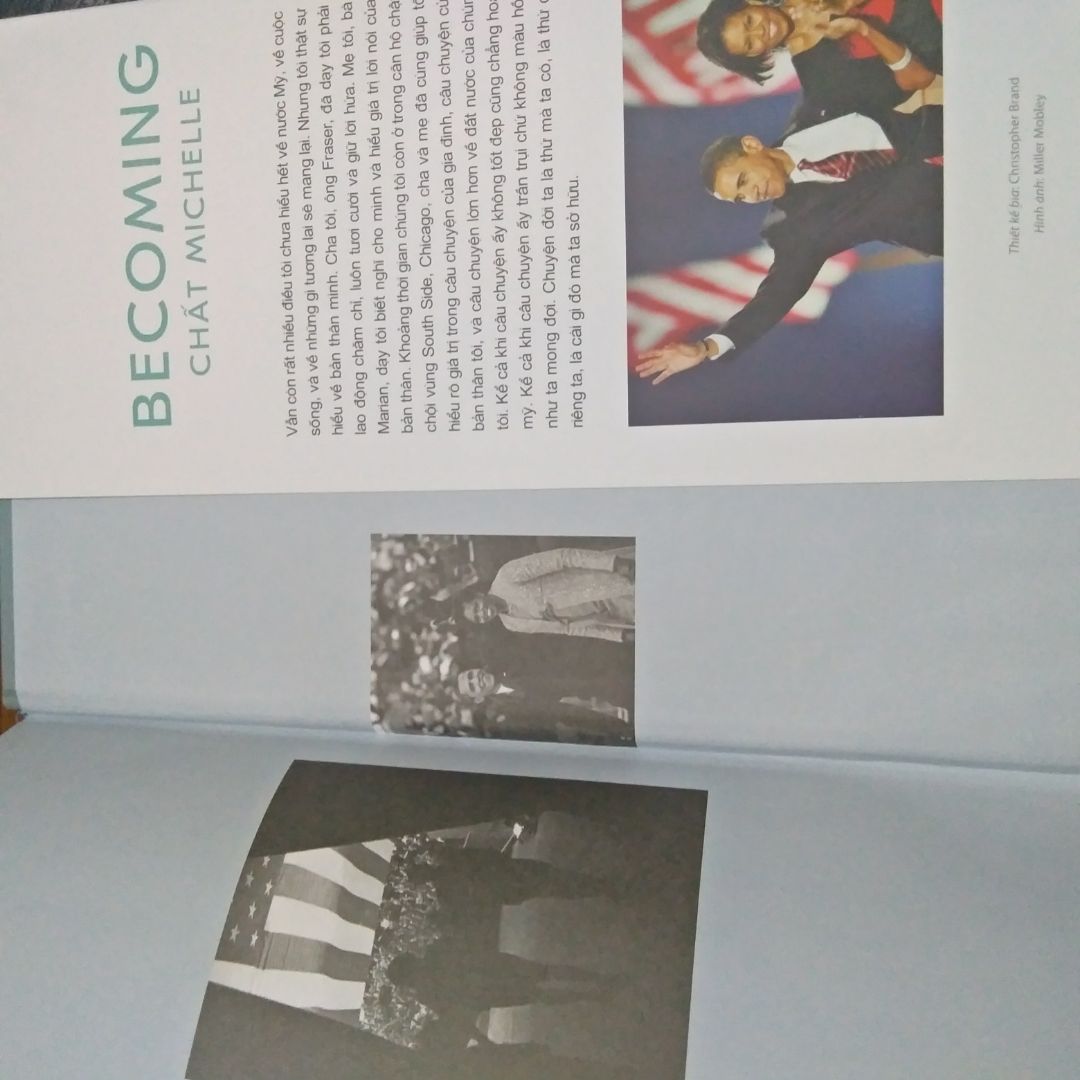 Hôm qua tình cờ thấy Tiki sale 240k nên tranh thủ đặt vì cũng muốn mua lâu rồi , lại có thêm mã khuyến mãi nữa nên freeship (giao hàng tiêu chuẩn) luôn. Thấy nhiều bạn nói về việc sách bị móp méo nên mình cũng lo. Nhưng hôm nay nhận được sách phải nói là ngoài mong đợi: đóng gói cẩn thận, sách đẹp, giấy tốt. Nội dung sách thì không phải bàn rồi. Cảm ơn Tiki nhé.