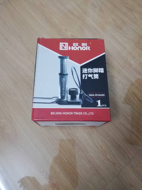 Xi lanh nhỏ nên bơm hơi lâu. Xi lanh nhỏ nên bơm hơi lâu.