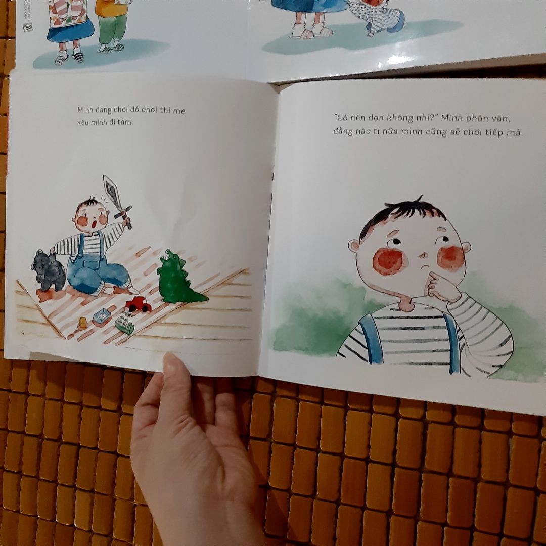 Sách của Ehon dù rất đơn giản, ít chữ nhưng lại cho bé một ý nghĩa to lớn về các bài học của sách. Mình rất thích mua các loại sách của Ehon