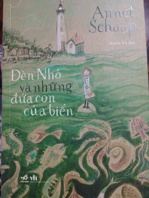 Nội dung hay. Ship nhanh