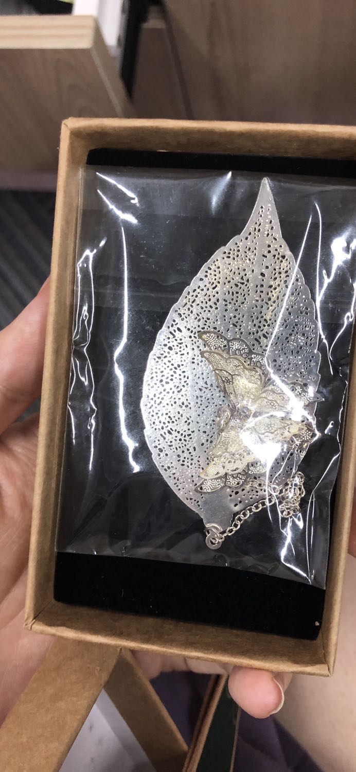 Hộp xinh xắn, thiết kế đẹp
Khá ổn cho mấy cô nàng điệu điệu