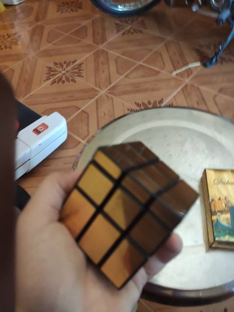 Quá xịn. Quay rất êm tay. Màu vàng quá đẹp. Cảm ơn shop.