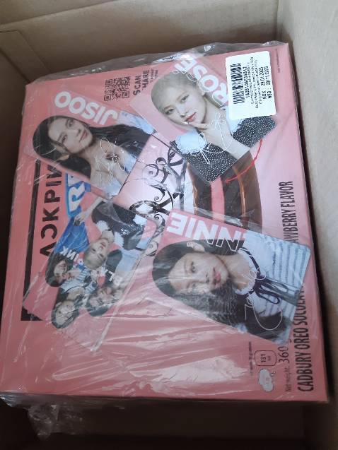 Bánh rất ngon vì card và đẹp.