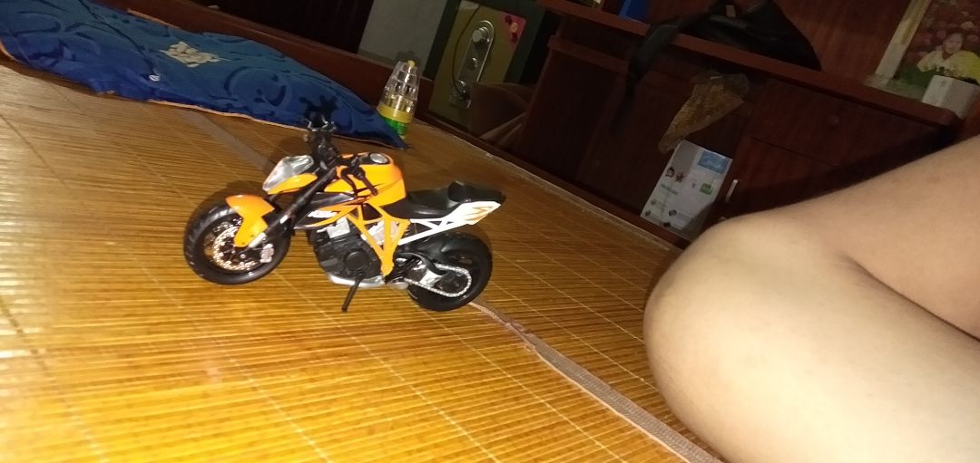 khá đẹp 
Đúng như trong shop 
giao hàng nhanh 
hỗ trợ kiểm tra hàng hóa 
tiki rất uy tín 
tôi rất ủng hộ