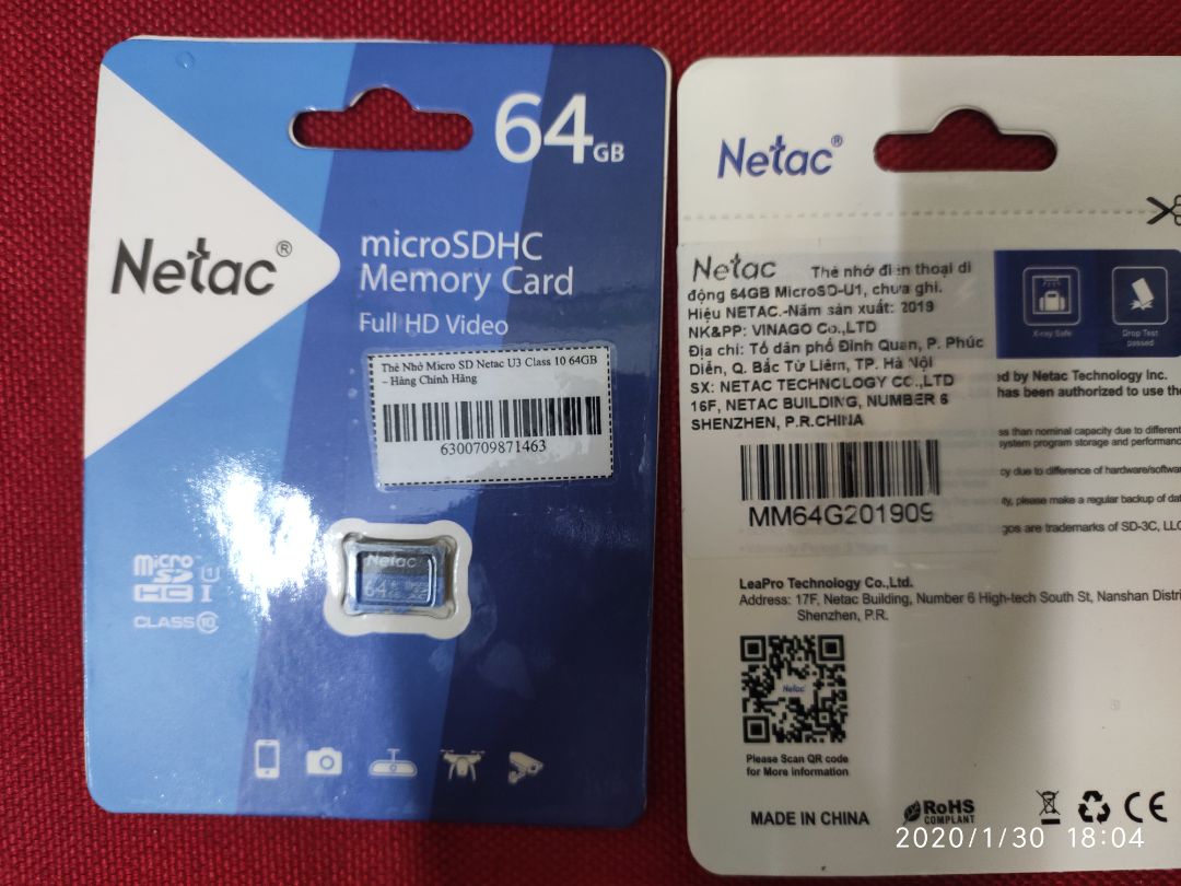 Đây là dòng U1 rẻ tiền chứ không phải U3 như quảng cáo. Không có thông tin bảo hành 5 năm như cách phân biệt hàng chính hãng trên web của Nettac(có chữ bảo hành 5 năm bằng tiếng Anh và áo thẻ trên bao bì). Đề nghị Tiki đổi trả đúng thẻ nhớ Netac 64GB loại U3 ,yêu cầu nhà cung cấp giao lại sản phẩm