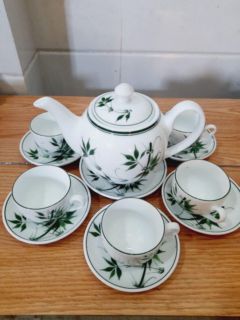 đơn giản mà đẹp lắm nha mọi người. chỉ là màu đậm hơn shop đăng thôi, giống màu xanh rêu á