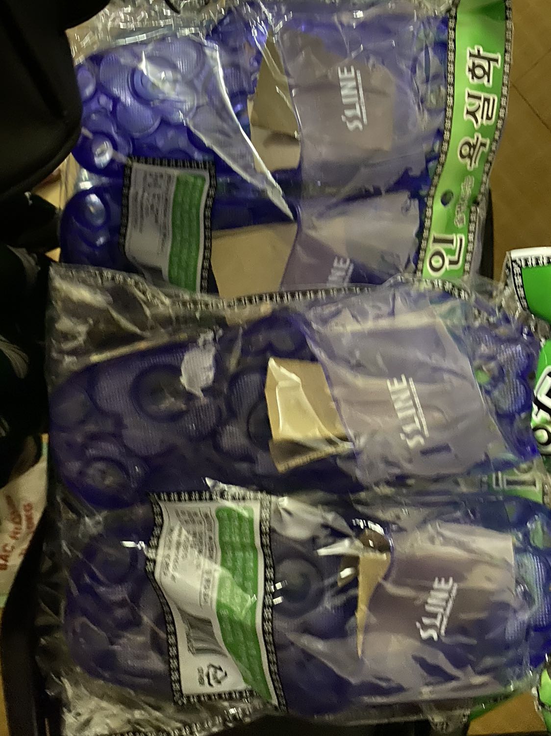 Hàng đẹp và chất lượng. Đắt xíu nhưng đi rất bền. Sẽ ủng hộ tiếp cho lần mua sau