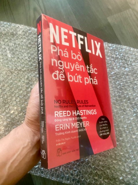 Đóng gói cẩn thận, sách nguyên seal, ko móp méo. Hài lòng.