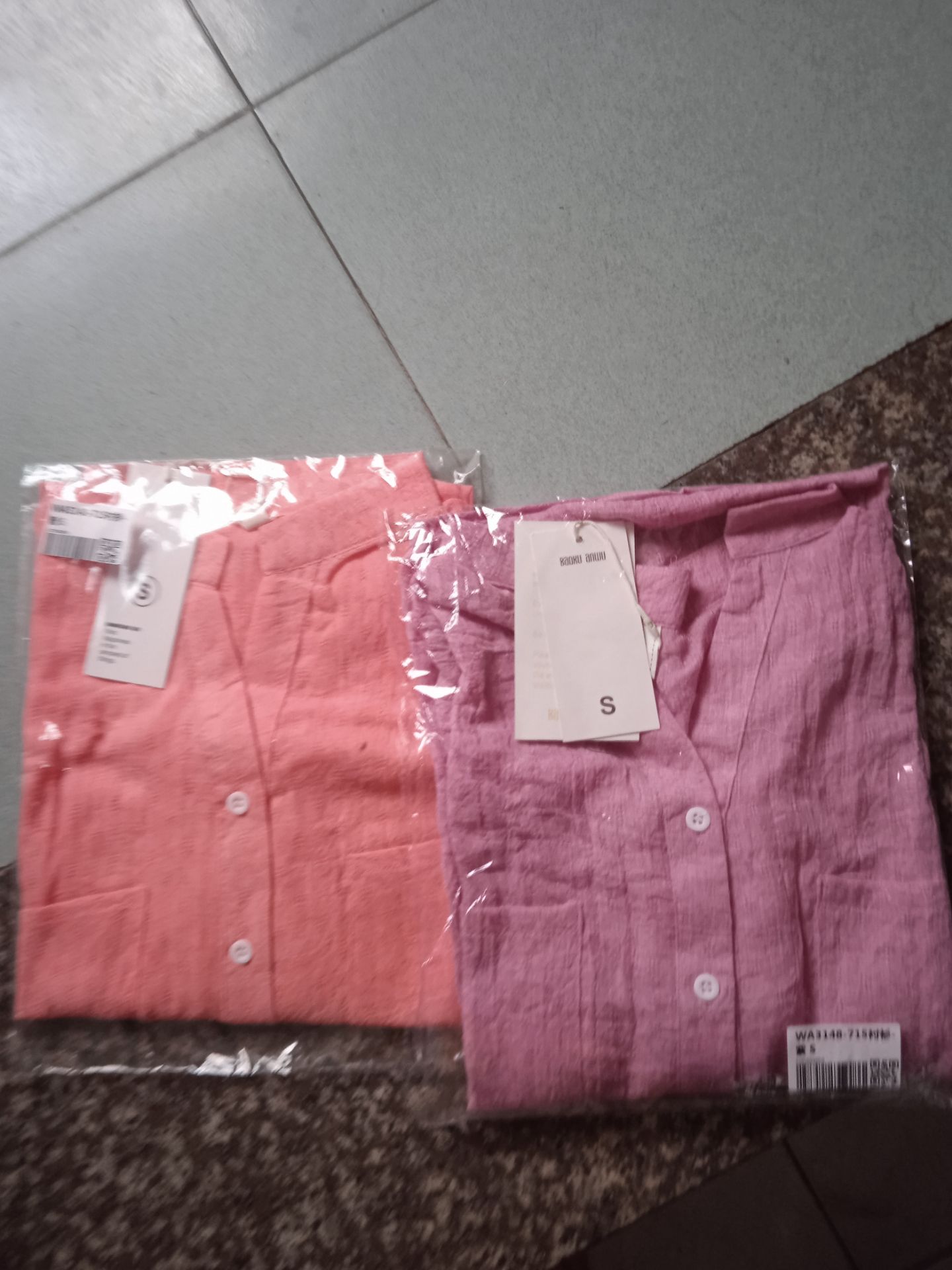 giao hàng đúng mẫu mã, hàng đẹp., hài lòng giao hàng đúng mẫu mã, hàng đẹp., hài lòng