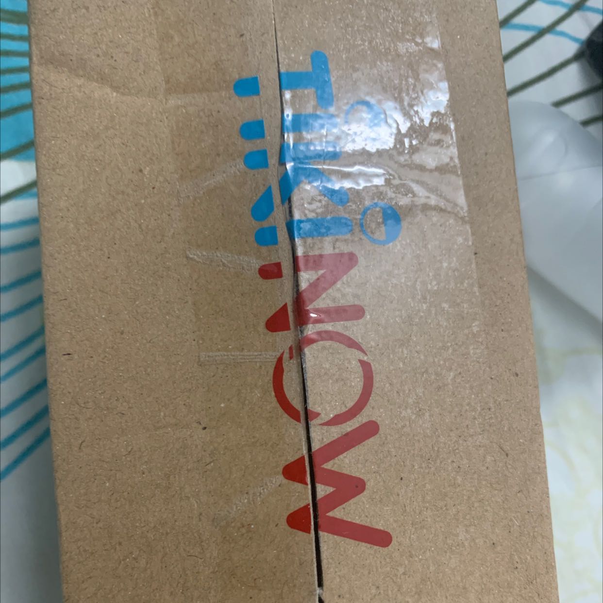 Giao hàng trong ngày nhg phí ship rẻ lắm. Shipper nch đàng hoàng. Hàng k để tên sản phẩm cũng như k để tên shop. Trl tin nhắn nhanh. 5 sao Giao hàng trong ngày nhg phí ship rẻ lắm. Shipper nch đàng hoàng. Hàng k để tên sản phẩm cũng như k để tên shop. Trl tin nhắn nhanh. 5 sao