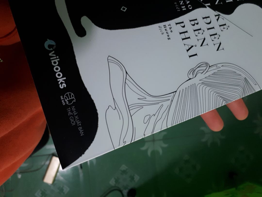 Giao hàng nhanh. Chưa đọc nên không biết nội dung như thế nào. Nhg Tiki mà bọc thêm 1 lớp nilon ngoài sách thì sẽ tốt hơn đó. Hôm đấy trời vừa mưa, hộp ướt, may mà sách bên trong ko seo. Nhưng sách vẫn cong và hơi bụi nha. Nếu mà ướt chắc em thề ko bao h mua sách của Tiki nữa.