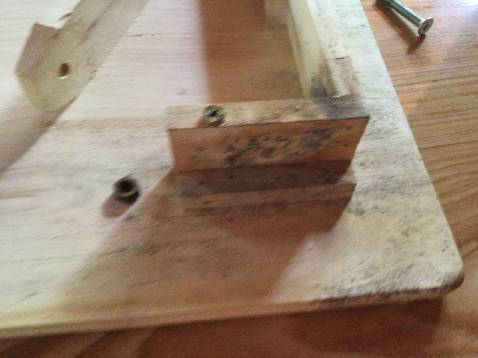 Bán hàng thiếu trách nhiệm, sản phẩm hư, mốc, gãy, không thể sử dụng được. Cho 1 sao vì chất lượng kém.