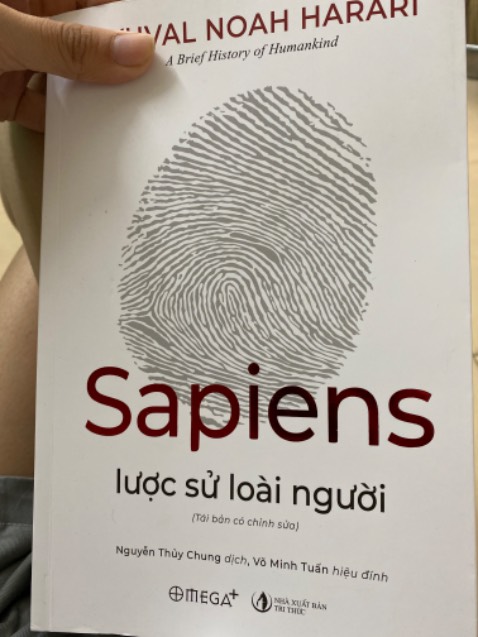 Gói hàng kỹ, sách đẹp, không lỗi giấy. Cách viết dễ đọc, nhiều thông tin bổ ích. Nên mua