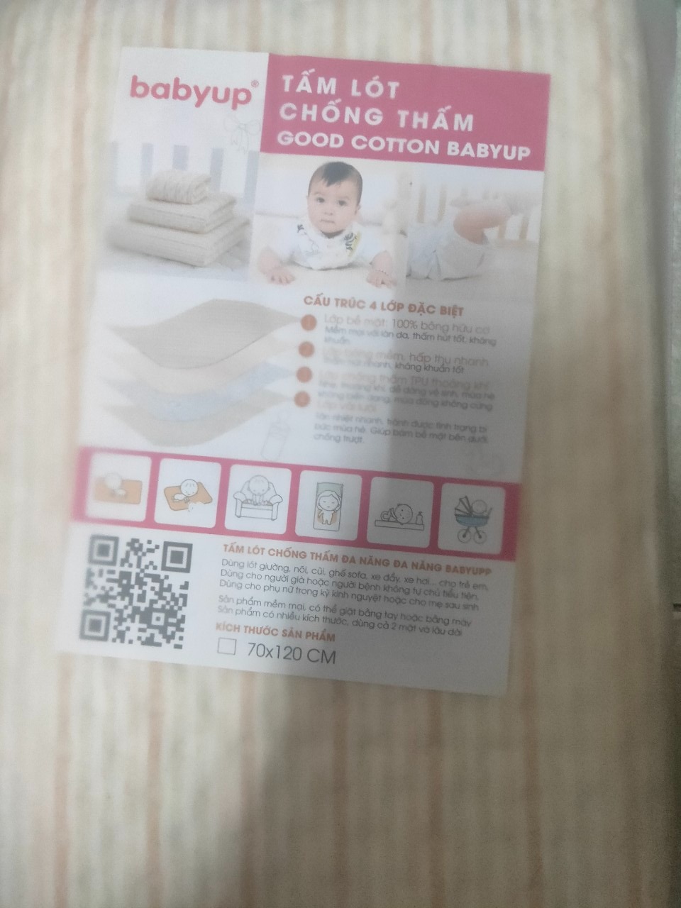 Tấm lót nhận được rất hài lòng, màu mắc đẹp đường may chắc chắn, shop gói hàng kỹ. Có đầy đủ thông tin sản phẩm nên yên tâm cho con nằm. Mình mua tấm size lớn về lót cũi cho bé nằm thấy rất ổn. Sản phẩm tốt nên mua. Sẽ tiếp tục ủng hộ shop.