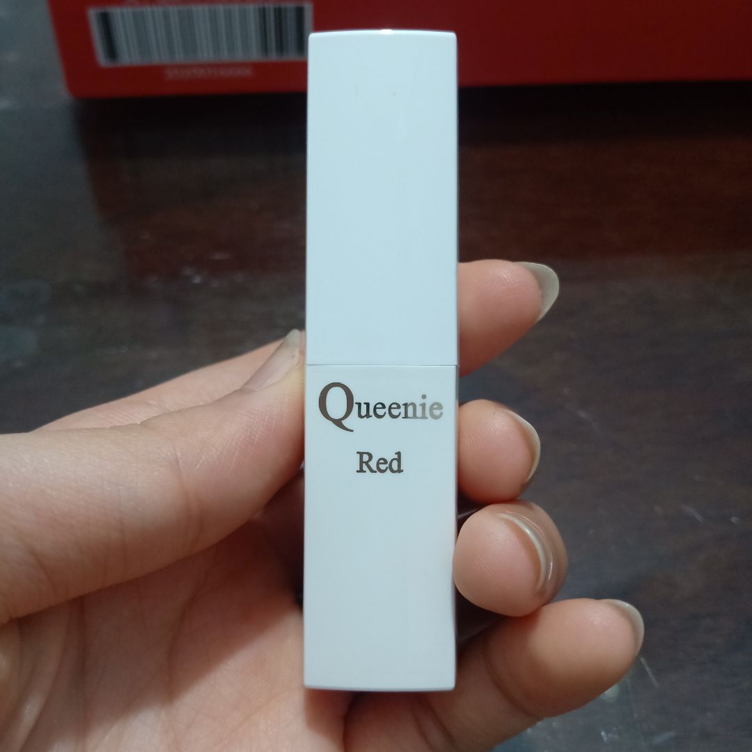 Son lên màu chuẩn, có tem chống hàng giả, cho shop 5 sao.