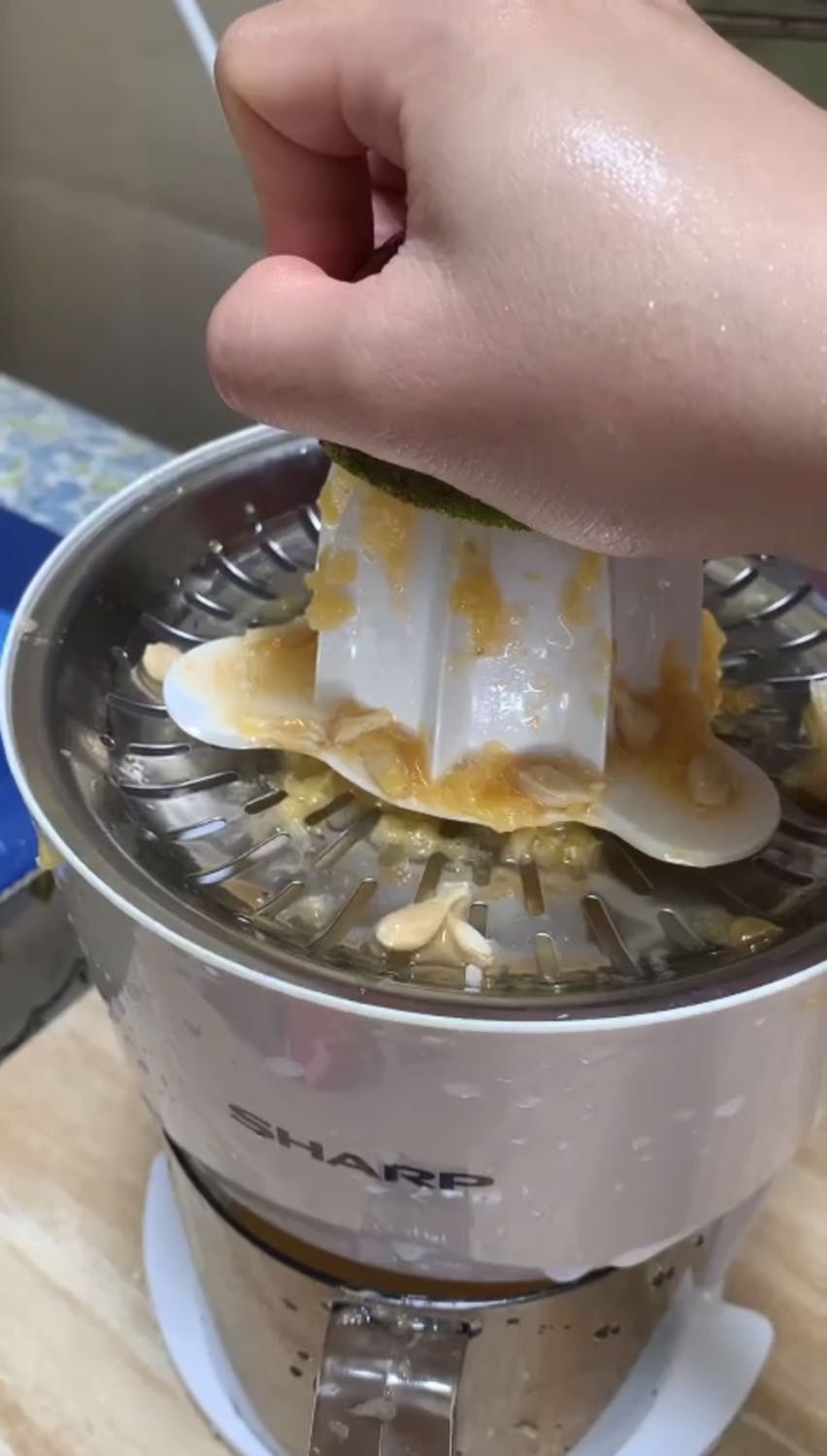 Máy bị lỗi không chạy dù không bị kẹt ở động cơ hay gì cả. Đề nghị Tiki cho đổi trả