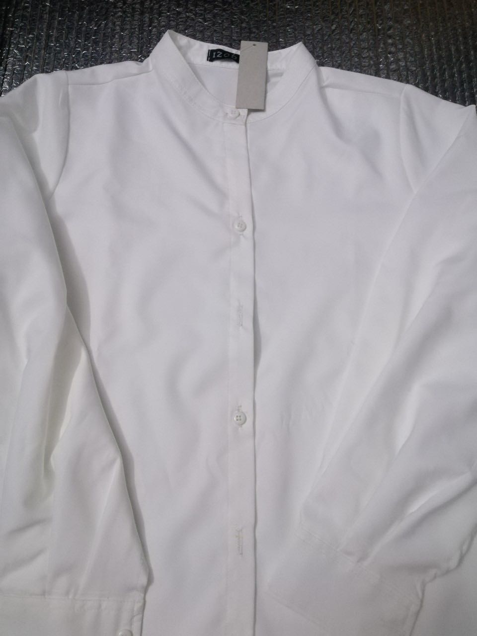 Chân lí đẹp phong cách là đây, ce nhanh tay rinh e í về tủ nào, áo rất ok, mềm mịn, mặc mát, phong cách hihi