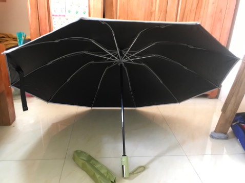 Đẹp. Chắc chắn, cứng cáp, cầm rất đằm tay