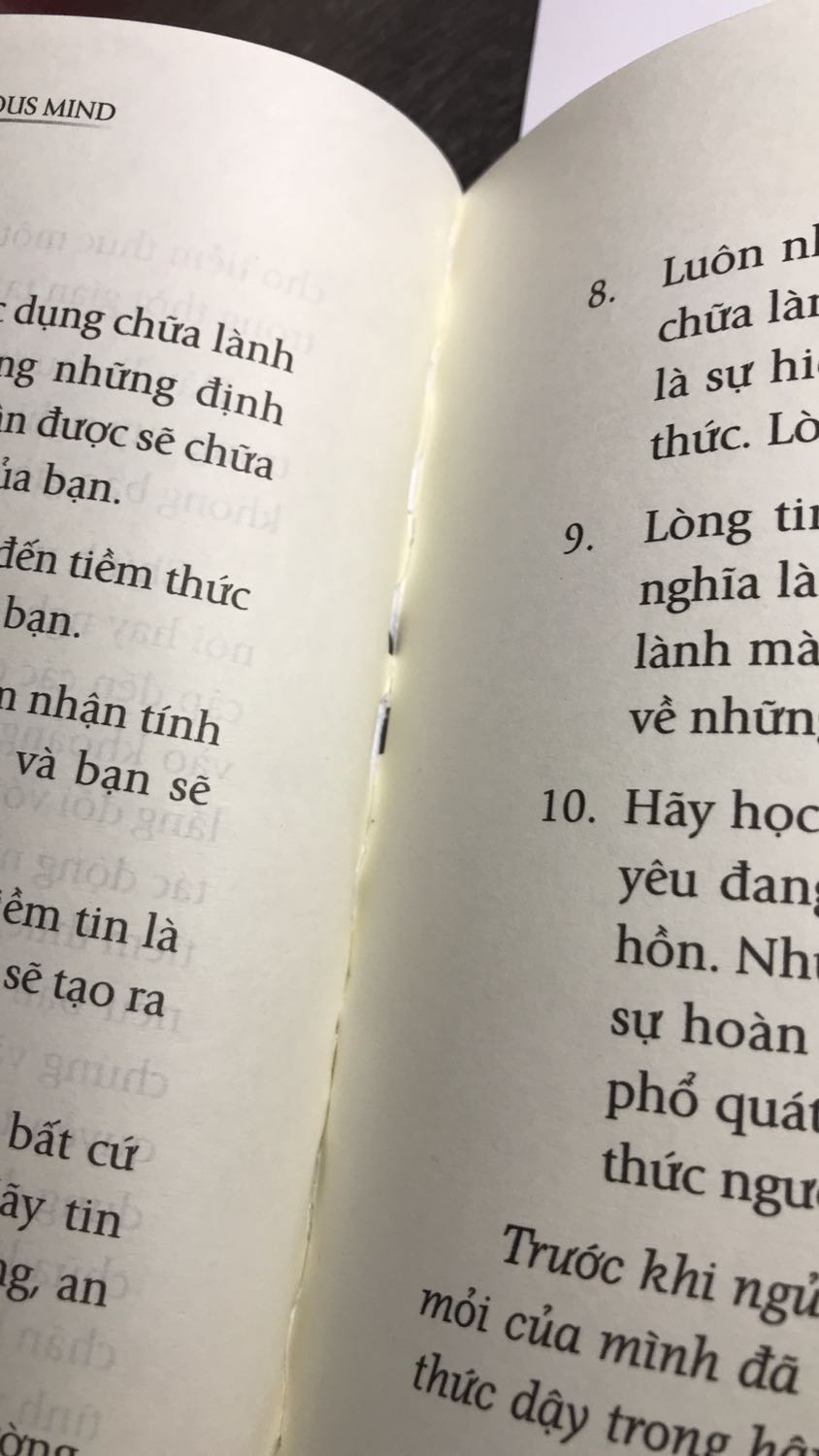 Về dịch vụ giao hàng thì vô cùng hài lòng
Nhưng mà FIRST NEWS đóng sách nhìn chán quá. Chỉ sợ đọc nhiều lần thì phải ráp từng tờ lại mà đọc 
Nội dung sách rất hay. Nói về cách thức hoạt động của một năng lực phi thường bên trong bạn. Bạn có thể thoát khỏi mọi khổ đau và đạt được những gì bạn muốn. Quyển này rất đáng đọc Về dịch vụ giao hàng thì vô cùng hài lòng
Nhưng mà FIRST NEWS đóng sách nhìn chán quá. Chỉ sợ đọc nhiều lần thì phải ráp từng tờ lại mà đọc 
Nội dung sách rất hay. Nói về cách thức hoạt động của một năng lực phi thường bên trong bạn. Bạn có thể thoát khỏi mọi khổ đau và đạt được những gì bạn muốn. Quyển này rất đáng đọc