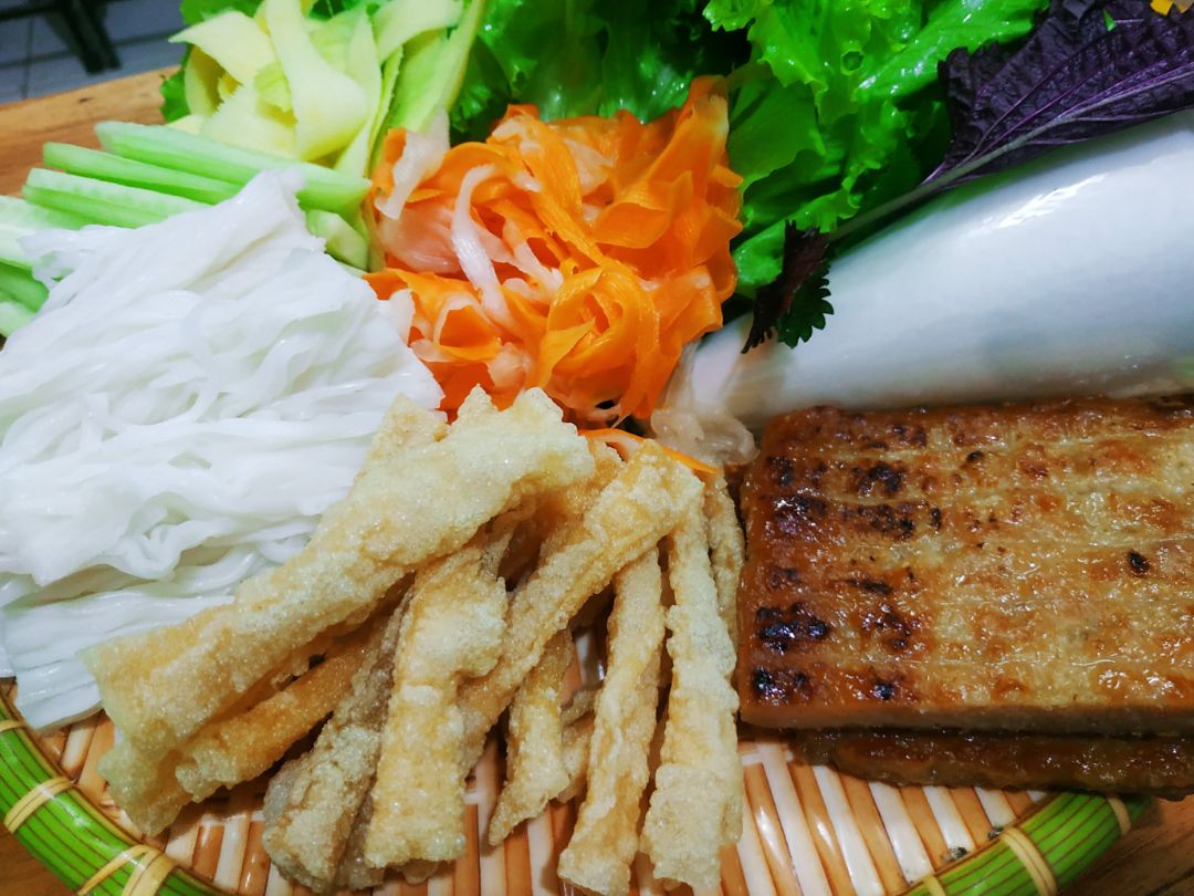 cực kỳ hài lòng về sản phẩm sách 
cực kỳ hài lòng về sản phẩm sách 
cực kỳ hài lòng về sản phẩm sách