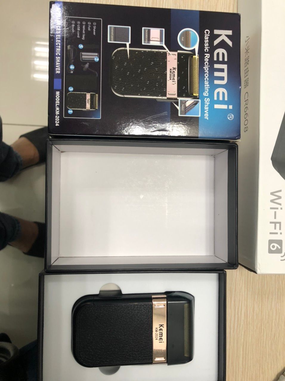 hài lòng, giao hàng chậm so với thông tin trên app