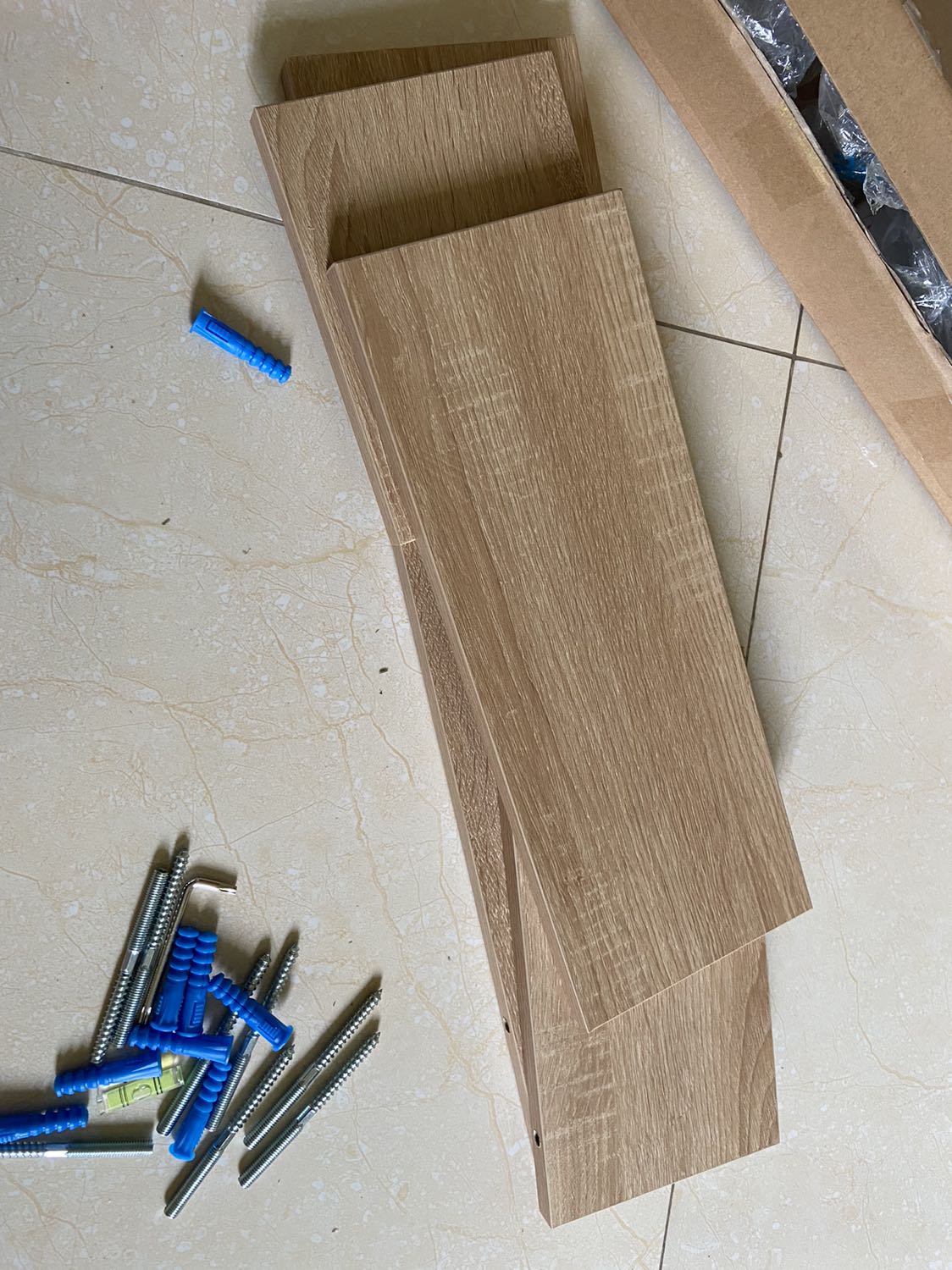 Giao nhanh. Đẹp. Gói kĩ. Có hướng dẫn đầy đủ. Very Good.