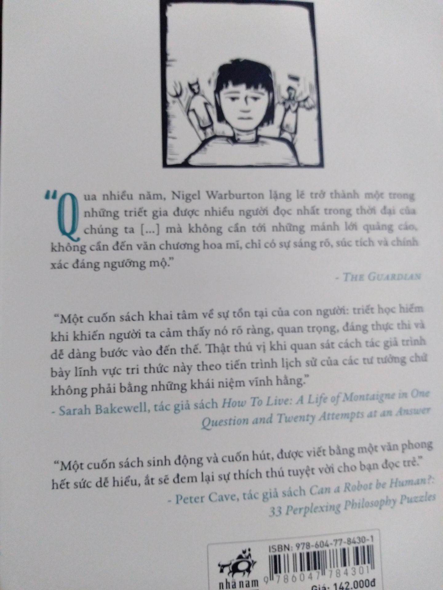 Về hình thức: Sách đẹp, mới, sạch sẽ, chữ in rõ nét, dễ nhìn. Hình minh họa đẹp mắt, sinh động, đáng yêu, phản ánh được nội dung từng chương. Giá phải chăng, khi mình mua giảm 35%, còn khoảng 95K.
Về nội dung: Sách gồm 40 chương, mỗi chương trình bày khái lược những nét chính yếu trong tư tưởng của 1 hoặc một vài triết gia nổi tiếng. Thứ tự xuất hiện của các triết gia theo trình tự thời gian. Nội dung cơ bản, dễ hiểu, ngắn gọn, phù hợp với người mới bắt đầu tìm hiểu về triết học hoặc độc giả tầm trung đã học mà đang cần tổng hợp lại kiến thức. Bản dịch tốt, trơn tru, mượt mà, sử dụng chính xác thuật ngữ chuyên ngành, và có các chú thích hữu ích.
Cảm ơn tác giả, dịch giả, BBT và NXB!
Mình mua sách vào dịp Tết nên giao hàng nhanh, đặt hôm trước, trưa hôm sau nhận luôn. Về hình thức: Sách đẹp, mới, sạch sẽ, chữ in rõ nét, dễ nhìn. Hình minh họa đẹp mắt, sinh động, đáng yêu, phản ánh được nội dung từng chương. Giá phải chăng, khi mình mua giảm 35%, còn khoảng 95K.
Về nội dung: Sách gồm 40 chương, mỗi chương trình bày khái lược những nét chính yếu trong tư tưởng của 1 hoặc một vài triết gia nổi tiếng. Thứ tự xuất hiện của các triết gia theo trình tự thời gian. Nội dung cơ bản, dễ hiểu, ngắn gọn, phù hợp với người mới bắt đầu tìm hiểu về triết học hoặc độc giả tầm trung đã học mà đang cần tổng hợp lại kiến thức. Bản dịch tốt, trơn tru, mượt mà, sử dụng chính xác thuật ngữ chuyên ngành, và có các chú thích hữu ích.
Cảm ơn tác giả, dịch giả, BBT và NXB!
Mình mua sách vào dịp Tết nên giao hàng nhanh, đặt hôm trước, trưa hôm sau nhận luôn.