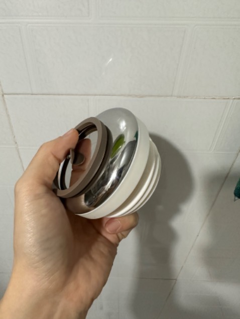 Giữ nhiệt ổn. Đáng giá tiền. Màu xinh, bình nhỏ gọn, dễ thương.