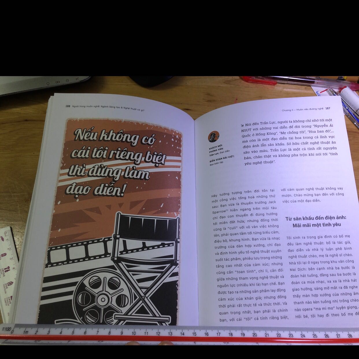 Mình chưa đọc hết nên chưa thể đánh giá nội dung của sách thế nào được.
Về hình thức thì giấy dày, mướt. Mực in đậm nét và màu sắc tươi sáng. Thiết kế layout rất ok nhé.