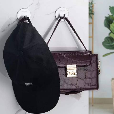 Sản phẩm thật sự tốt. Lần đầu tiên mình mua được loại móc dính đẹp mà dính chắc như vậy