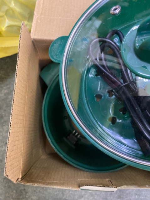 Giao hàng không có lồng nấu. Nhắn tin thì shop im re