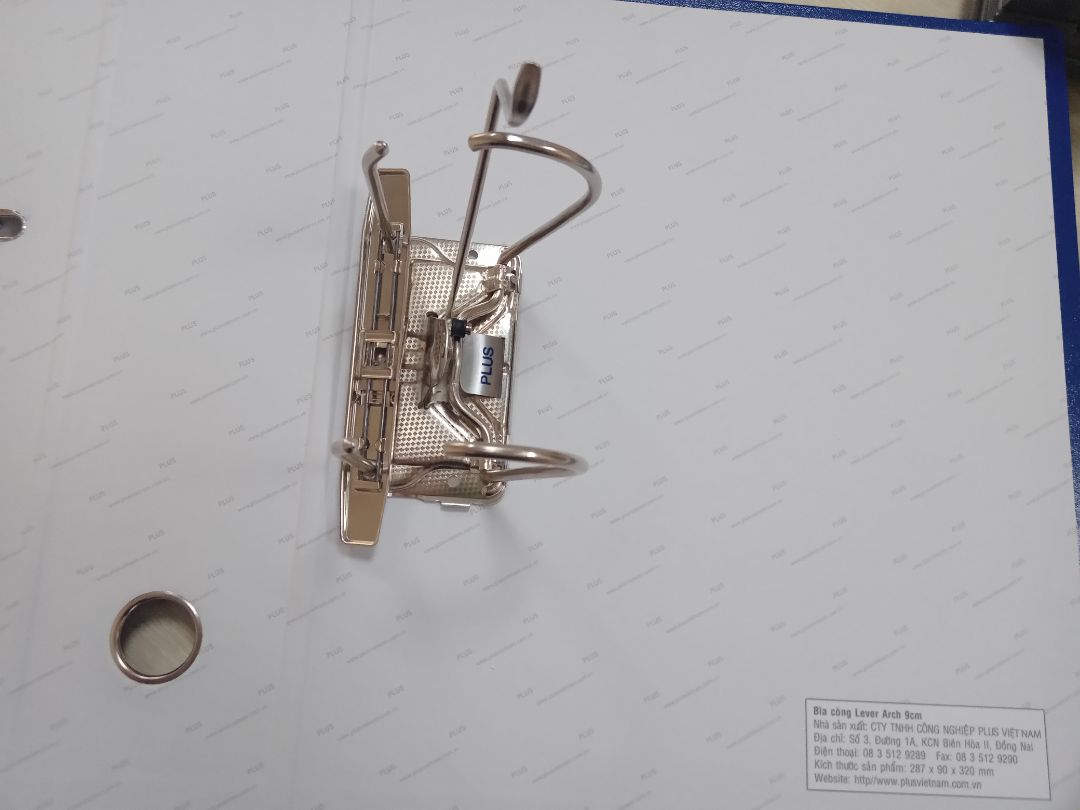 FAHASA giao cho mình toàn bộ là bìa ngược, bị lỗi và 01 cái bìa không phải dùng để lưu kích thước khổ giấy A4.