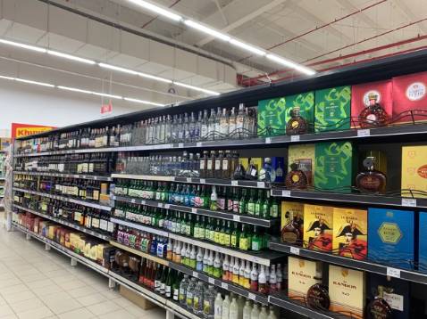 Sản phẩm chính hãng , đẹp , chắc chắn . Cá nhân mình đã sử dụng hơn 4 tháng và giờ quay lại mua cho team và đánh giá sản phẩm . 
Sản phẩm rất đáng để mua sử dụng