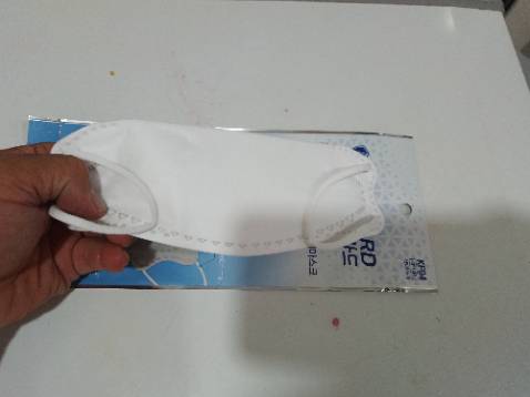 Khẩu trang cũng thường chứ cao cấp gì đâu mà gần 8 -9 ngàn/1 cái. Quá mắc!!! Mua 1 lần và bỏ chạy!!!