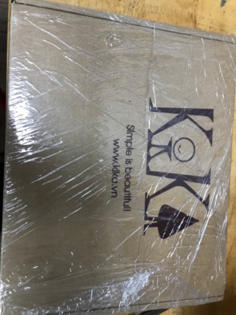 Chất vải thun chắc chắn, đường may đẹp, vừa vặn. Bọc hàng đẹp và chau chuốt cẩn thận
Cám ơn shop