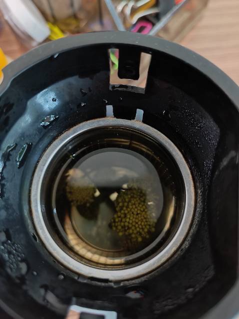 Vị ngọt dịu dễ uống, mùi thơm, màu khá đẹp