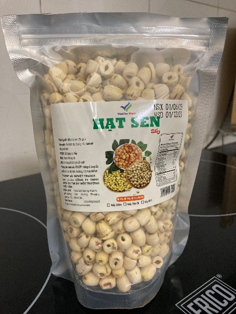 Hạt sen đều , sạch , đống gói kỹ đảm bảo. Bao bì có khóa gip tiện dụng. 
Tôi đã ăn thấy bở không bị cứng.