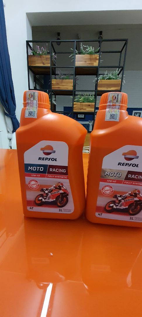 Duyệt qua qua là cũng cảm thấy hài lòng rồi...đợi trải nghiệm xem repsol nó bôi trơn cho máy thế nào