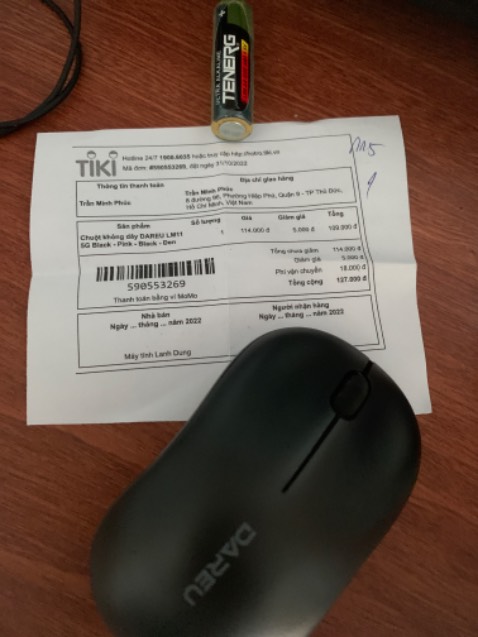 Đặt chuột LM11 nhưng lại giao LM106 rồi bù lại 10k trong khi sản phẩm mình muốn là LM11 cơ mà?? Lấy lý do hàng không về thì nên nói với khách để khách đổi loại khách chứ sao tự đổi của khách vậy??