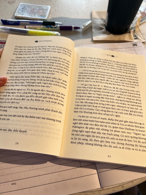 Sách bị thiếu từ trang 25 đến 40
Mất cả 1 Chương 2 của sách